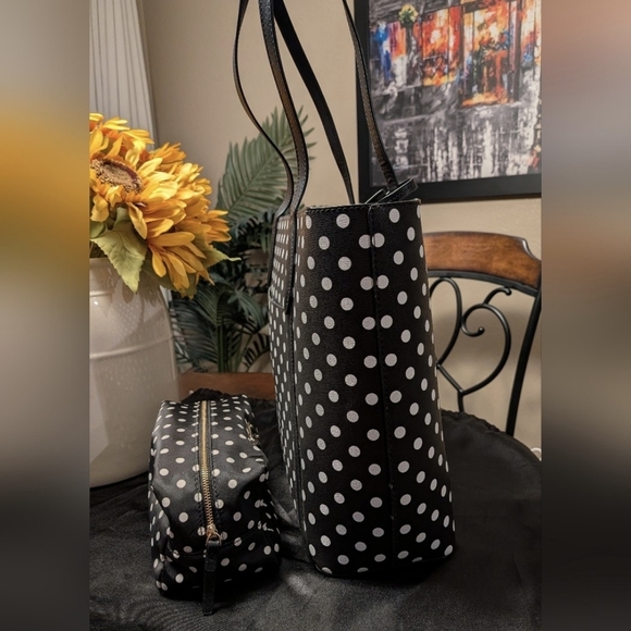 Kate Spade Tote & Cosmetic Bag Set in Black with White Polka Dots - Picture 2 of 16